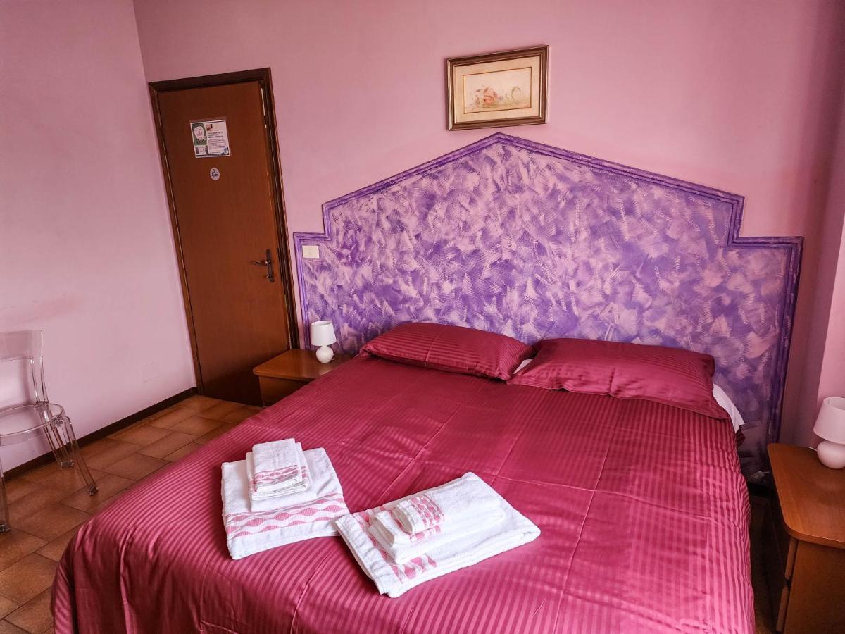 Gold B&B Ravarino Exterior foto