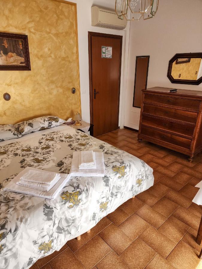 Gold B&B Ravarino Exterior foto
